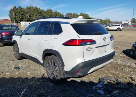 2022 Toyota Corolla Cross Xle from USA, damaged, VIN 7MUDAABG5NV035853